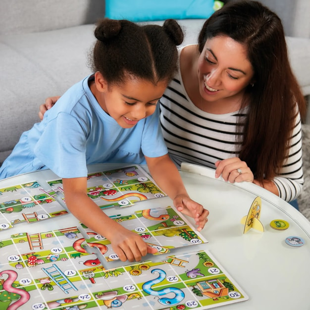 Snakes and Ladders  Play Snakes and Ladders on PrimaryGames